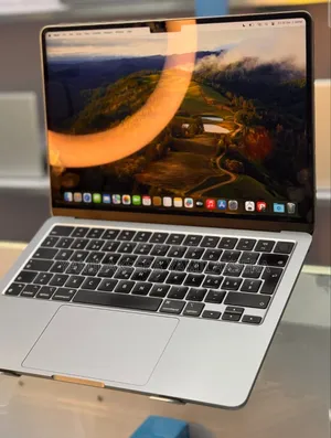 New Laptop Apple MacBook Air 2023 M2 8GB Apple M2 SSD 256GB