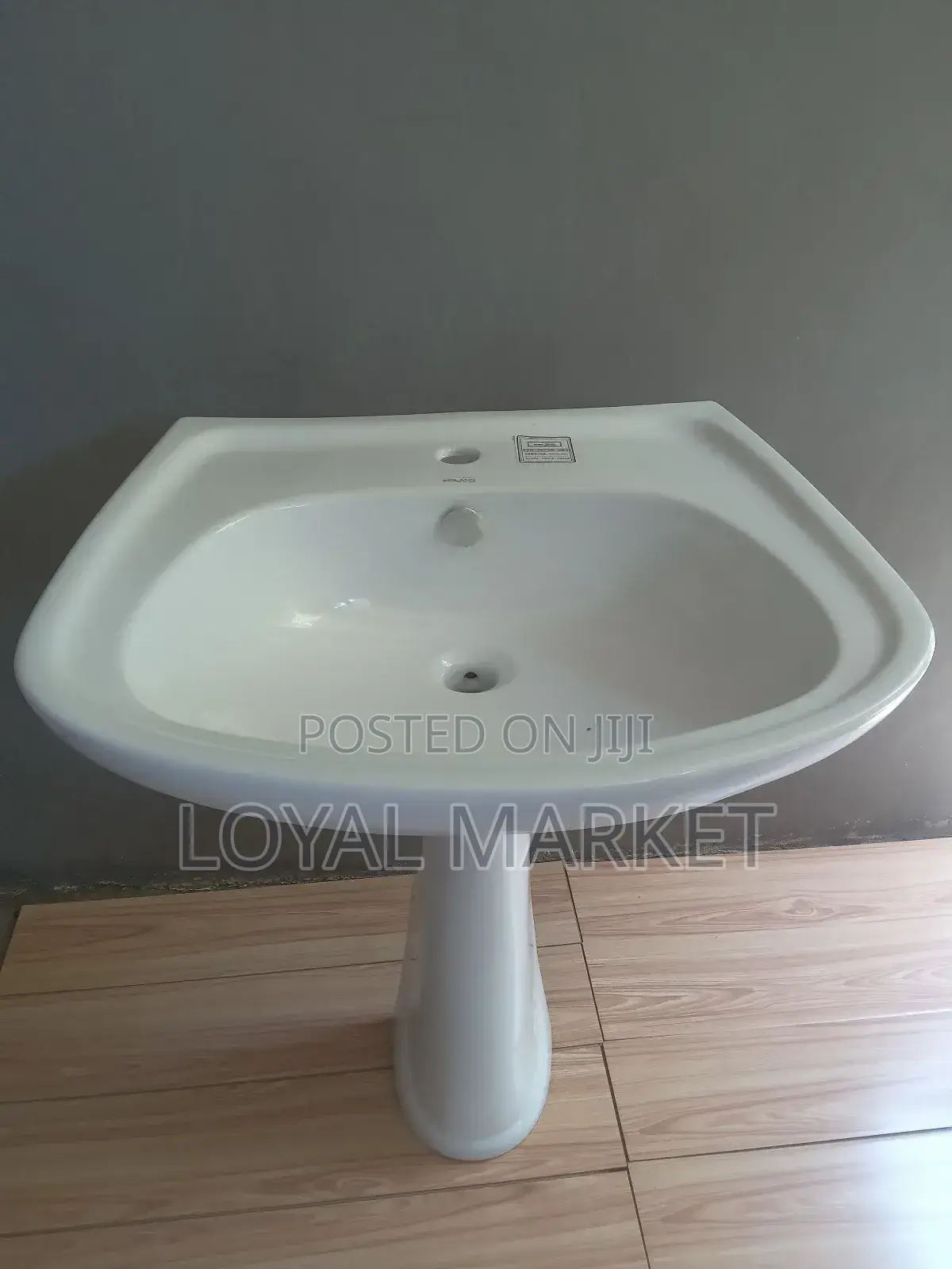 Wc and Hand Wash