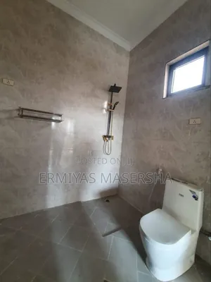 Furnished 5bdrm Villa in Yeka for sale
