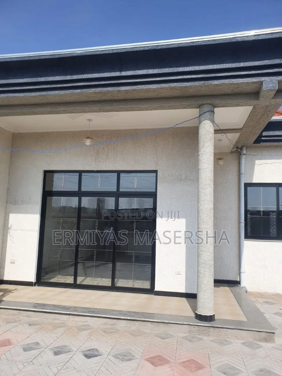 Furnished 5bdrm Villa in Yeka for sale