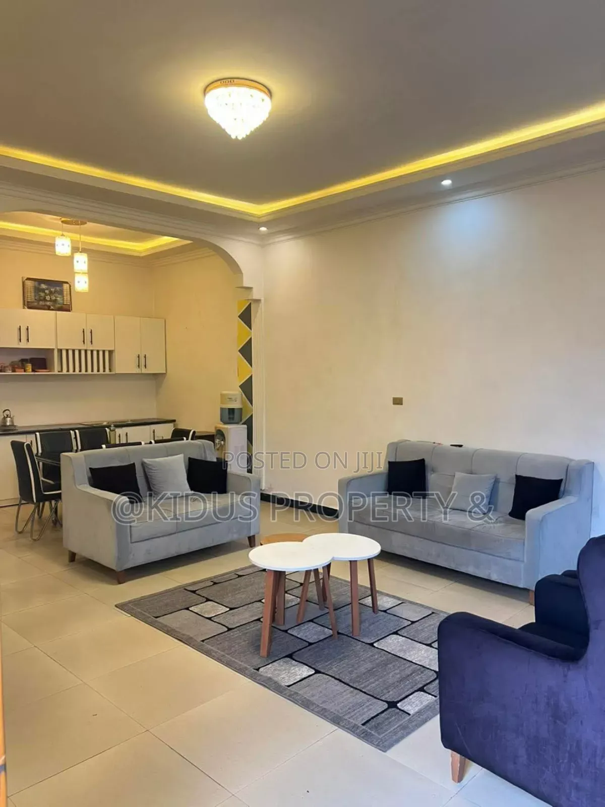 7bdrm Villa in Adisu Gebeya, Arada for sale