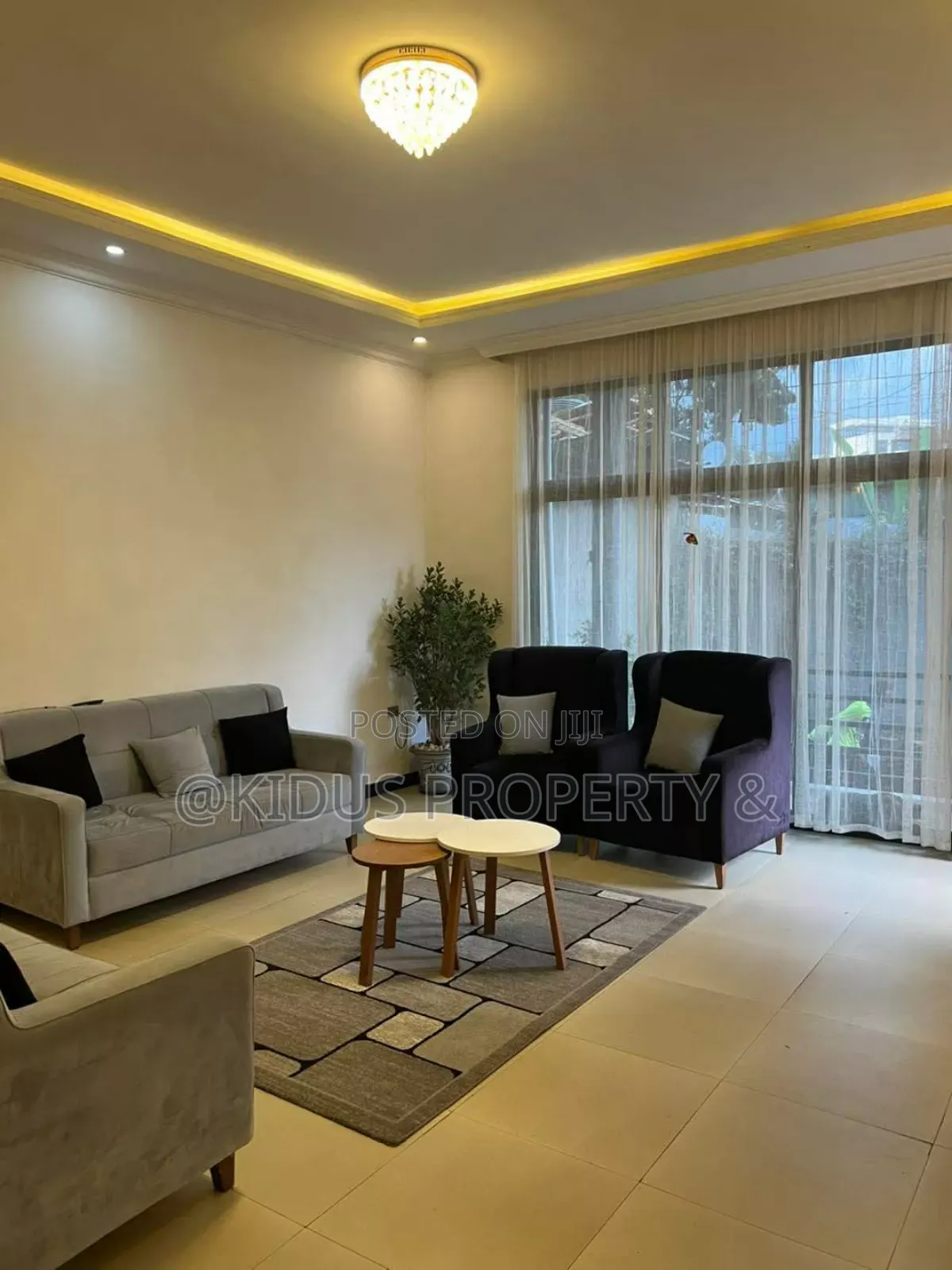 7bdrm Villa in Adisu Gebeya, Arada for sale