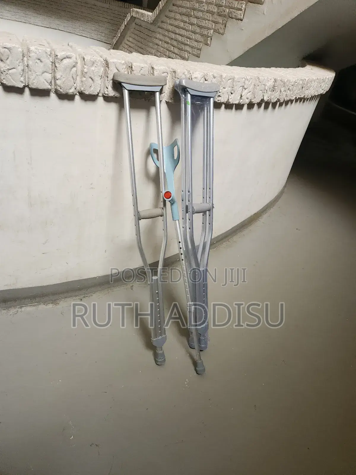 Axillary and Elbow Crutches痲我crutches晁我crutches推出crutches忝我crutches