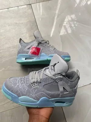 Air Jordan 4 X Kaws Shoes