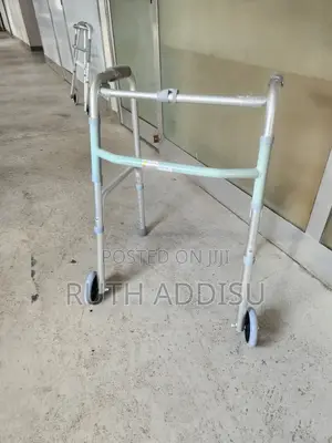 Foldable Walker喬治almunium Medical Walker朱槿brand New Walker吞槍walker New