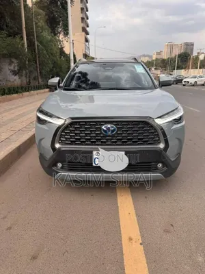 Toyota Corolla Cross Hybrid 2024 Blue
