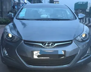 Hyundai Avante 2015 Silver