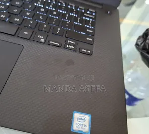 New Laptop Dell Precision 5540 16GB Intel Core I5 SSD 256GB