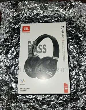 JBL 900 Level Up: Power to the Player.