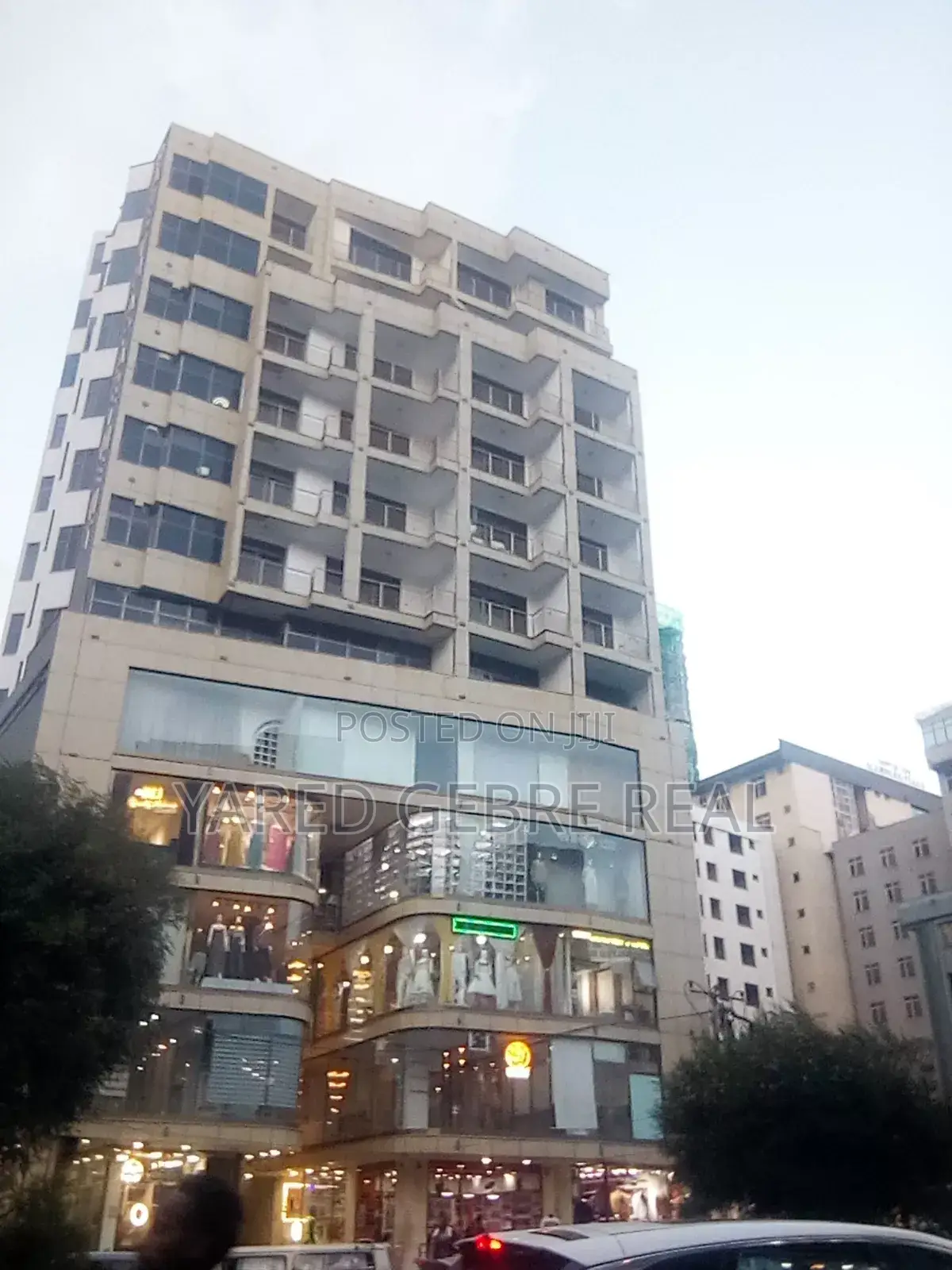 Furnished 2bdrm Apartment in ቦሌ ኤድናሞል በካሬ120ሽህ ብር, Bole for sale