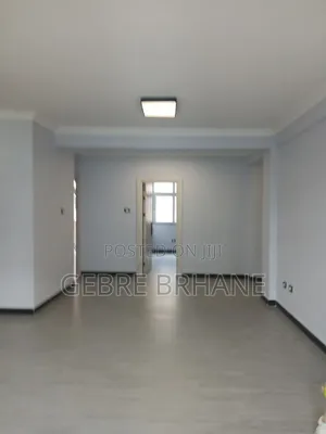 3bdrm Apartment in Apartment, Yeka for rent