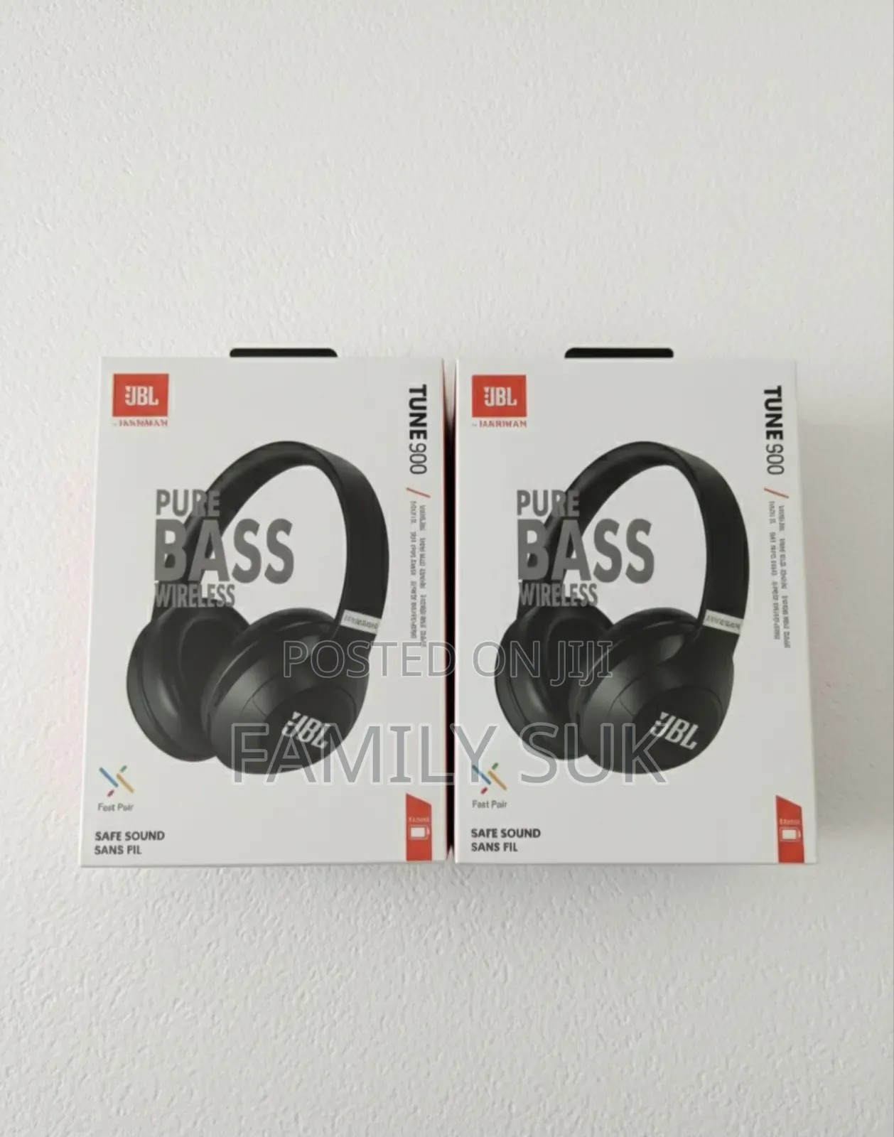 JBL 900 Level Up: Elevated Listening