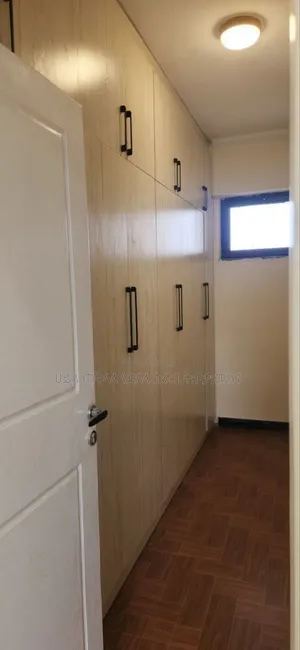 Furnished 3bdrm Apartment in Nifas Silk-Lafto for sale