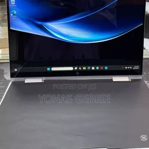 New Laptop HP Envy X360 8GB Intel Core 5 SSD 512GB