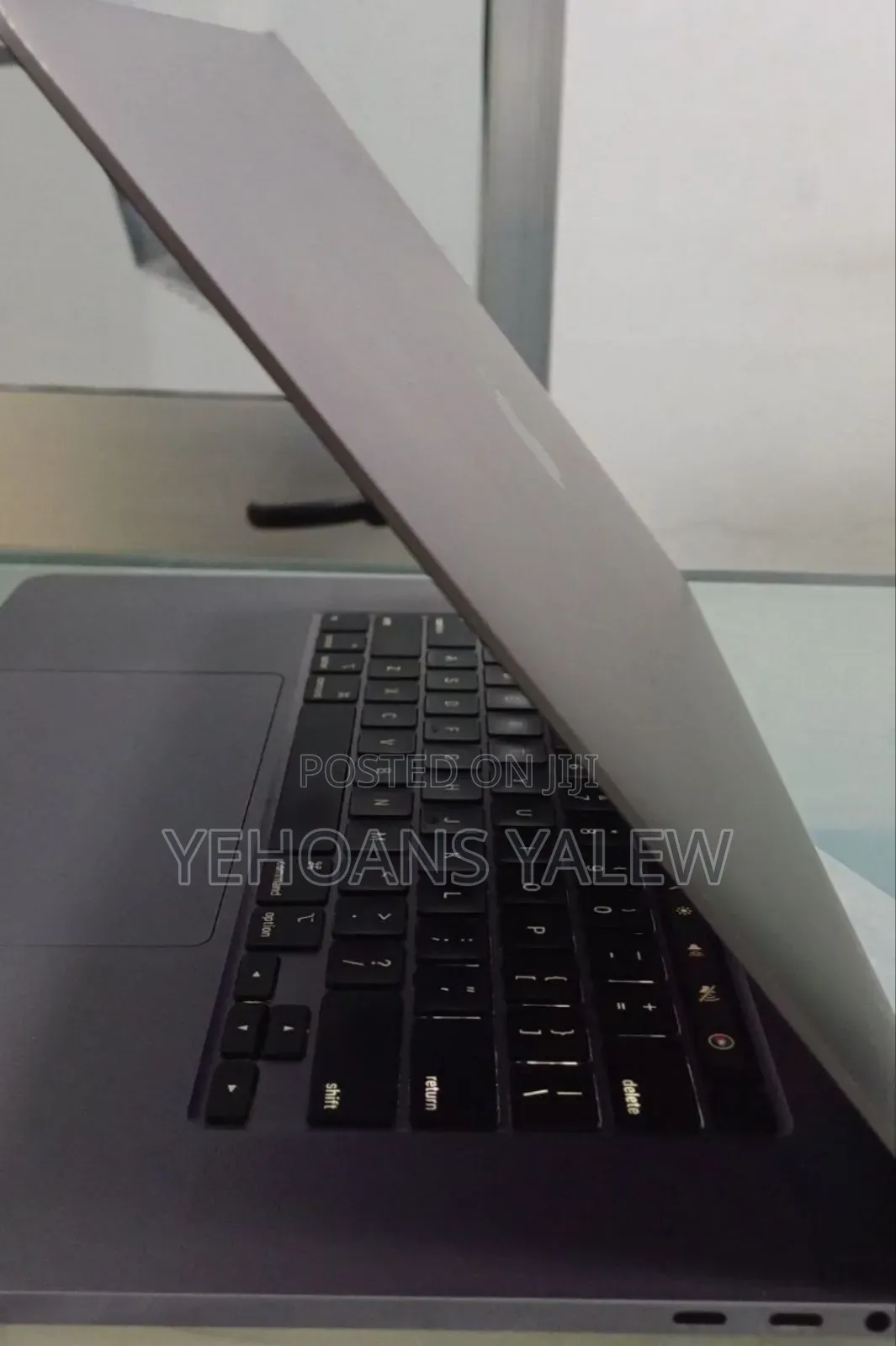 New Laptop Apple MacBook Pro 2019 32GB Intel Core I9 SSD 1T