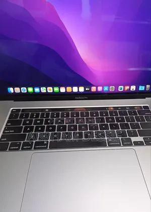 New Laptop Apple MacBook Pro 2019 32GB Intel Core I9 SSD 1T