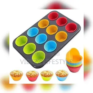 Non-Stick Cupcake/Muffin Baking Pan With 12 Colorful Silicone Cups