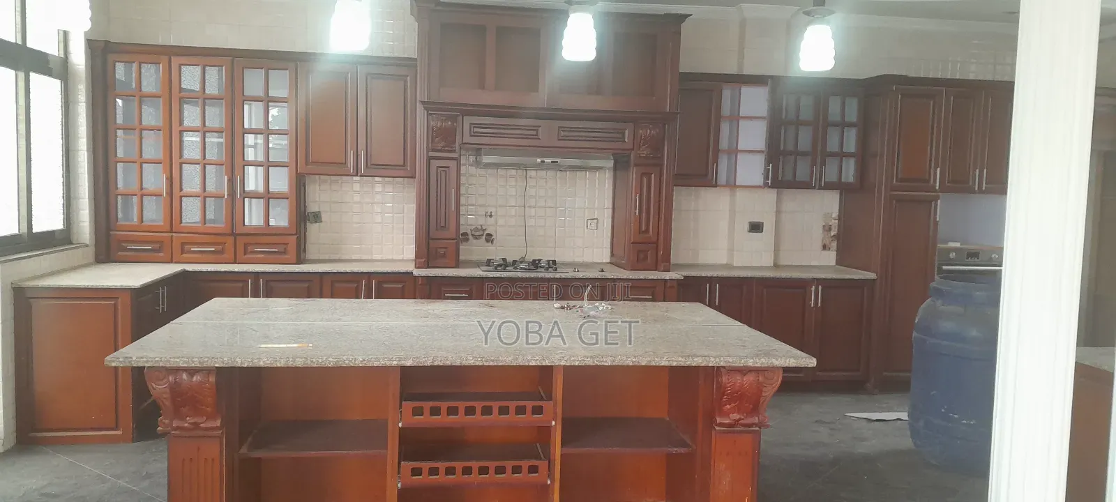Furnished 8bdrm House in አስቸካይ የሚሸጥ ቤት, Akaky Kaliti for sale