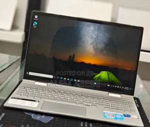 New Laptop HP Envy 15 8GB Intel Core I5 SSD 256GB