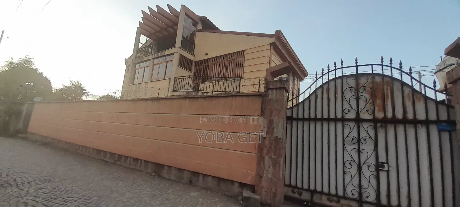 Furnished 8bdrm House in አስቸካይ የሚሸጥ ቤት, Akaky Kaliti for sale