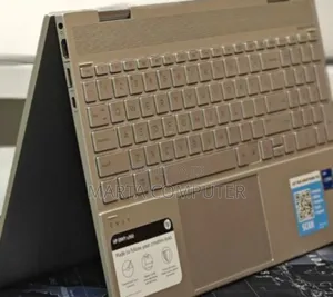 New Laptop HP Envy 15 8GB Intel Core I5 SSD 256GB