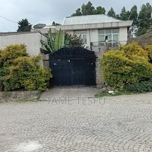 Furnished 5bdrm House in Cmc, Yeka for sale