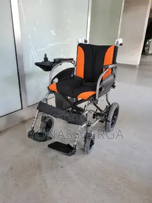 Elecric Wheelchair/Wheelchair Can Be Used in Both Manual Electric Mode