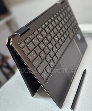 New Laptop HP Spectre 16GB Intel Core I7 SSD 512GB