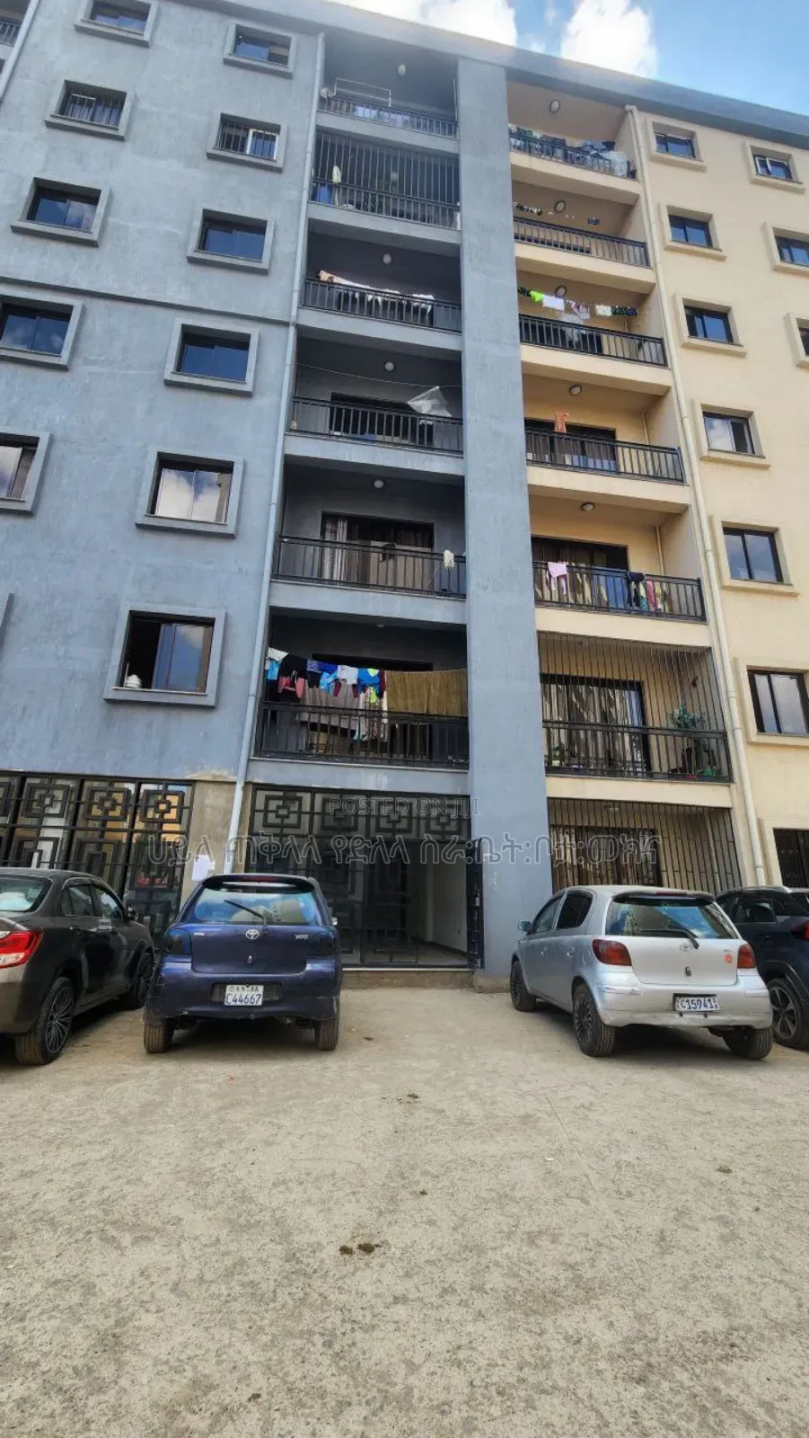Furnished 3bdrm Apartment in አያት አካባቢ, Arada for sale
