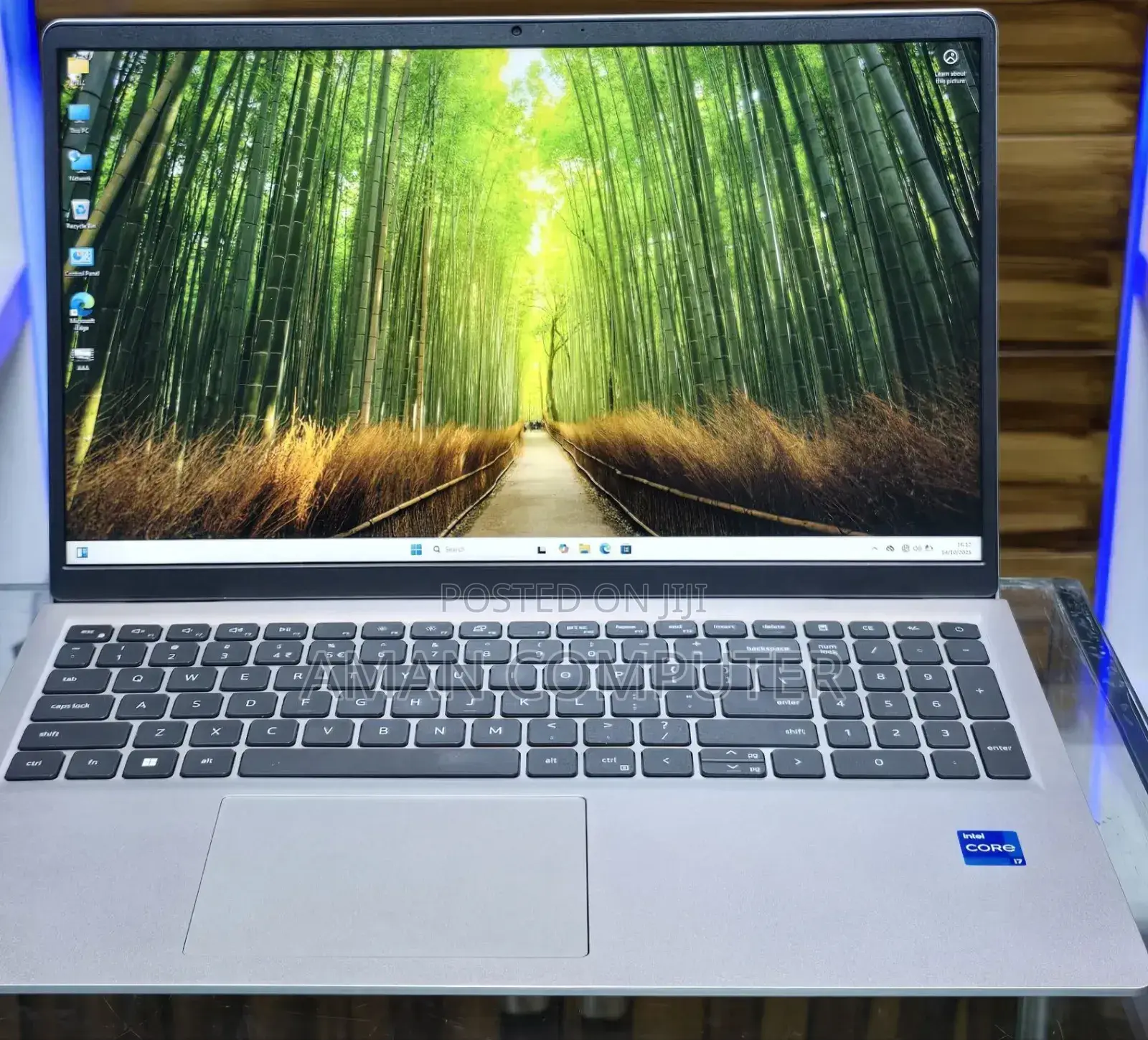 New Laptop Dell Inspiron 15 16GB Intel Core I7 SSD 512GB