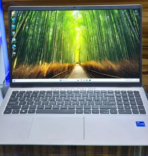 New Laptop Dell Inspiron 15 16GB Intel Core I7 SSD 512GB