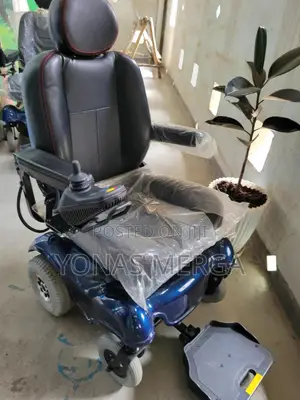Electric Wheelchair兕三durable Steel Frame and Padded Seat岨答wheelchair