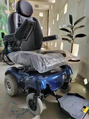Auto Wheelchair影窗wheels Steel Electric Wheelchair for Elderly Disabled