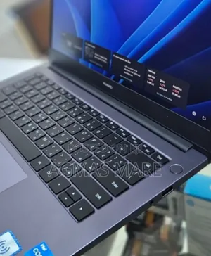 New Laptop Huawei MateBook 13 WRT-W19E 8GB Intel Core I5 SSD 512GB