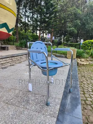 Toilet Chair麩我commode Chair轟動toilet Chair朱明commode Chair麴了chair New