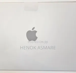 New Laptop Apple MacBook 16GB Apple M4 SSD 512GB