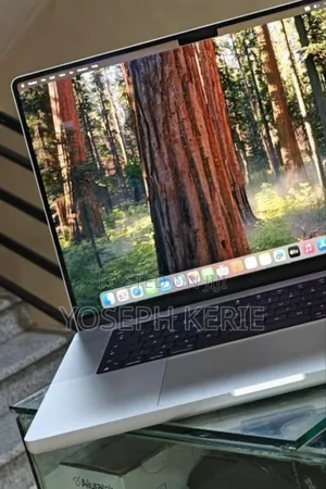 New Laptop Apple MacBook Pro 2021 M1 16GB Apple M1 Pro SSD 1T