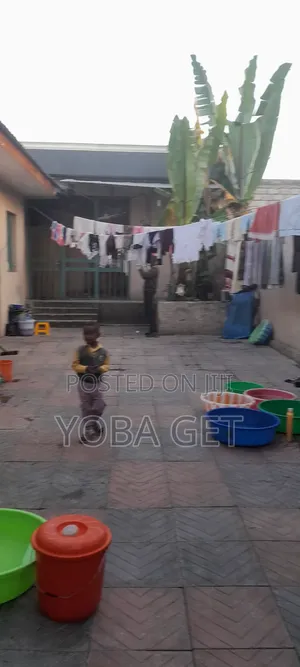 4bdrm House in አስቸካይ የሚሸጥ ቤት, Akaky Kaliti for sale