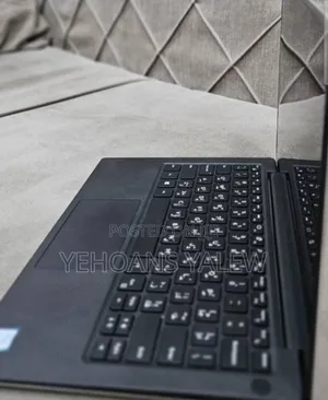 New Laptop Dell XPS 13 9370 8GB Intel Core I5 SSD 512GB