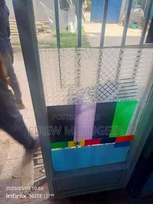 እስቲከር ለመስታወት የሚሆን