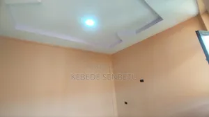 9bdrm House in Oromia, East Shewa for rent