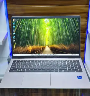 New Laptop Dell Inspiron 15 16GB Intel Core I7 SSD 512GB