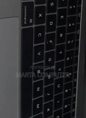 New Laptop Apple MacBook Pro 2017 8GB Intel Core I5 SSD 128GB