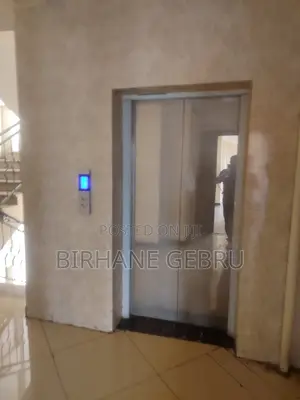 3bdrm Apartment in Apartiment, Kirkos for rent