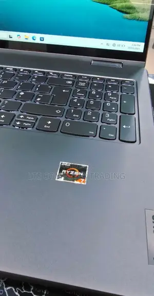 New Laptop Lenovo Ideapad 3 16GB AMD Ryzen 7 SSD 512GB