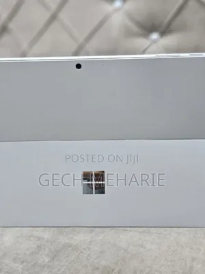 New Laptop Microsoft Surface Pro 7 16GB Intel Core I7 SSD 256GB