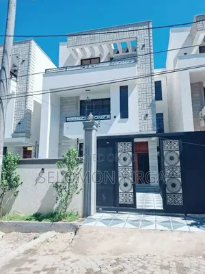 10bdrm Farm House in Adis Ababa, Bole for sale