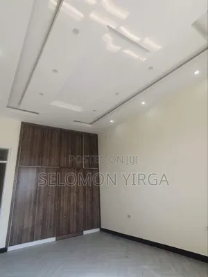 3bdrm Villa in Adis Ababa, Bole for sale