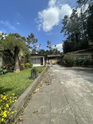 6bdrm Villa in Bole for sale
