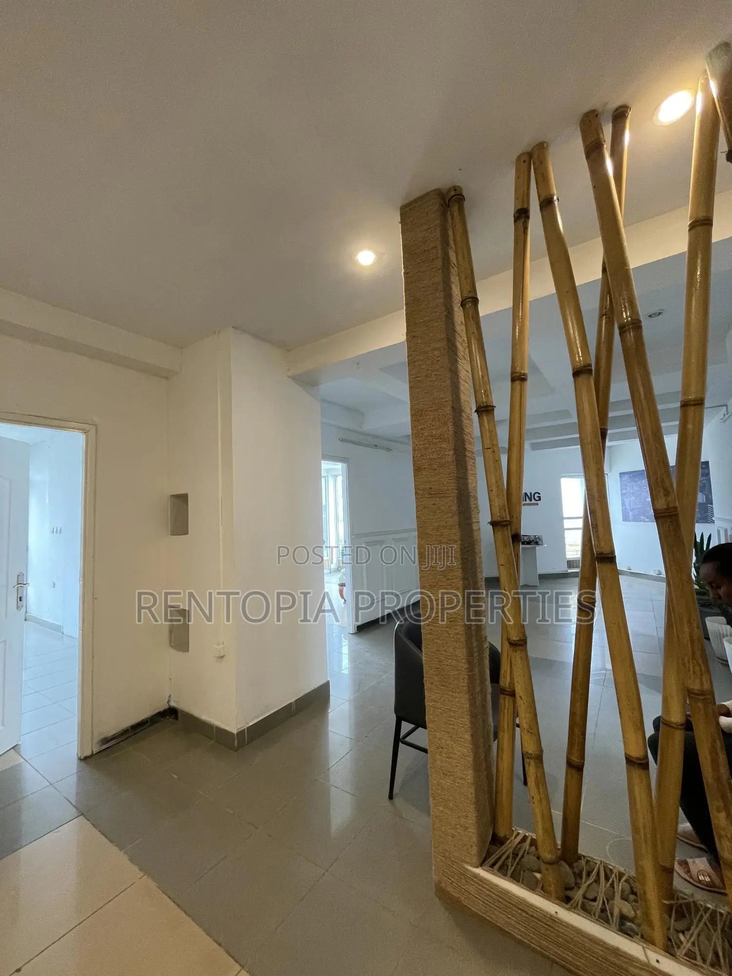150sqm Office for Rent! At Bole የሚከራይ ቢሮ በቦሌ 150ካሬ